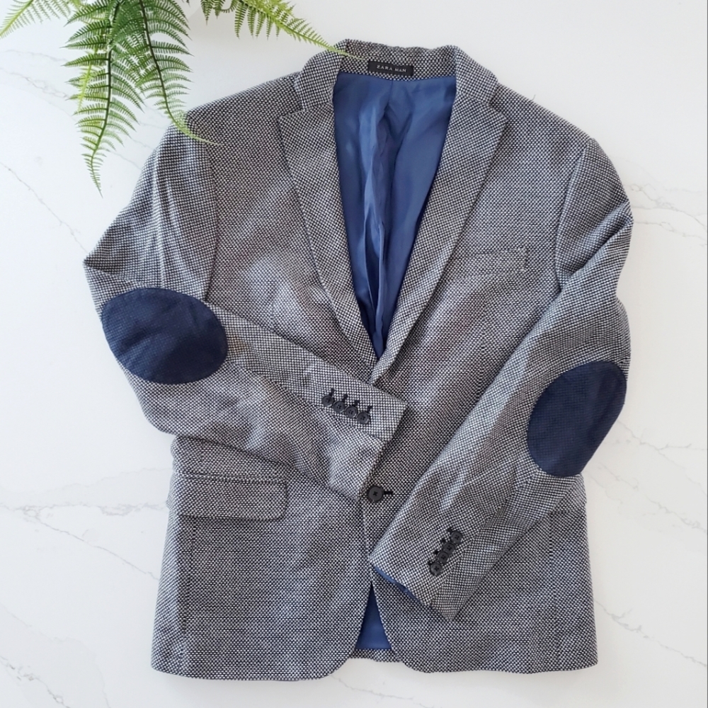 US42 Zara Men's Navy checkered blazer with elbow patches
